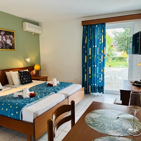 Melitsa Corfu סידריון