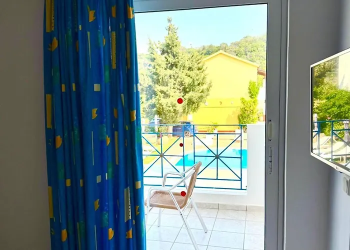 Melitsa Corfu シダリオン