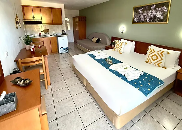 Melitsa Corfu 3* シダリオン